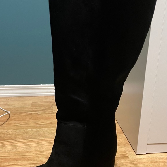 Blsck knee high boots - Picture 4 of 6